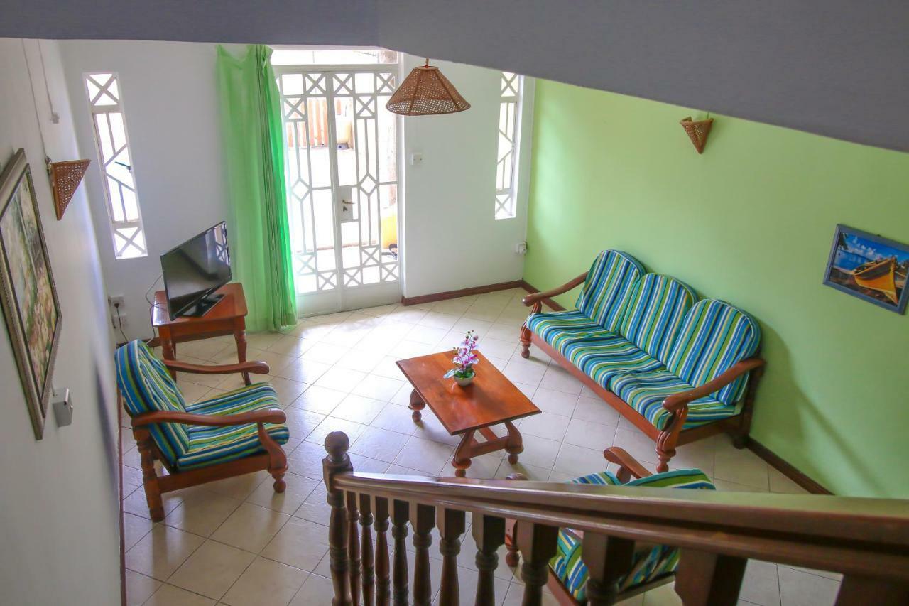 Elysee Residence Trou aux Biches Buitenkant foto